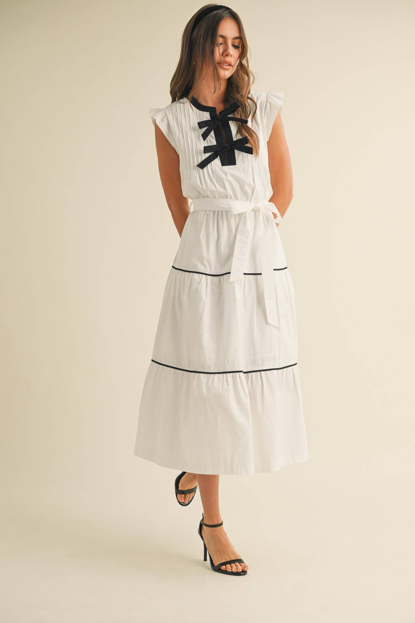 PIN TUCK AND BOW DETAIL TIERED MIDI DRESS