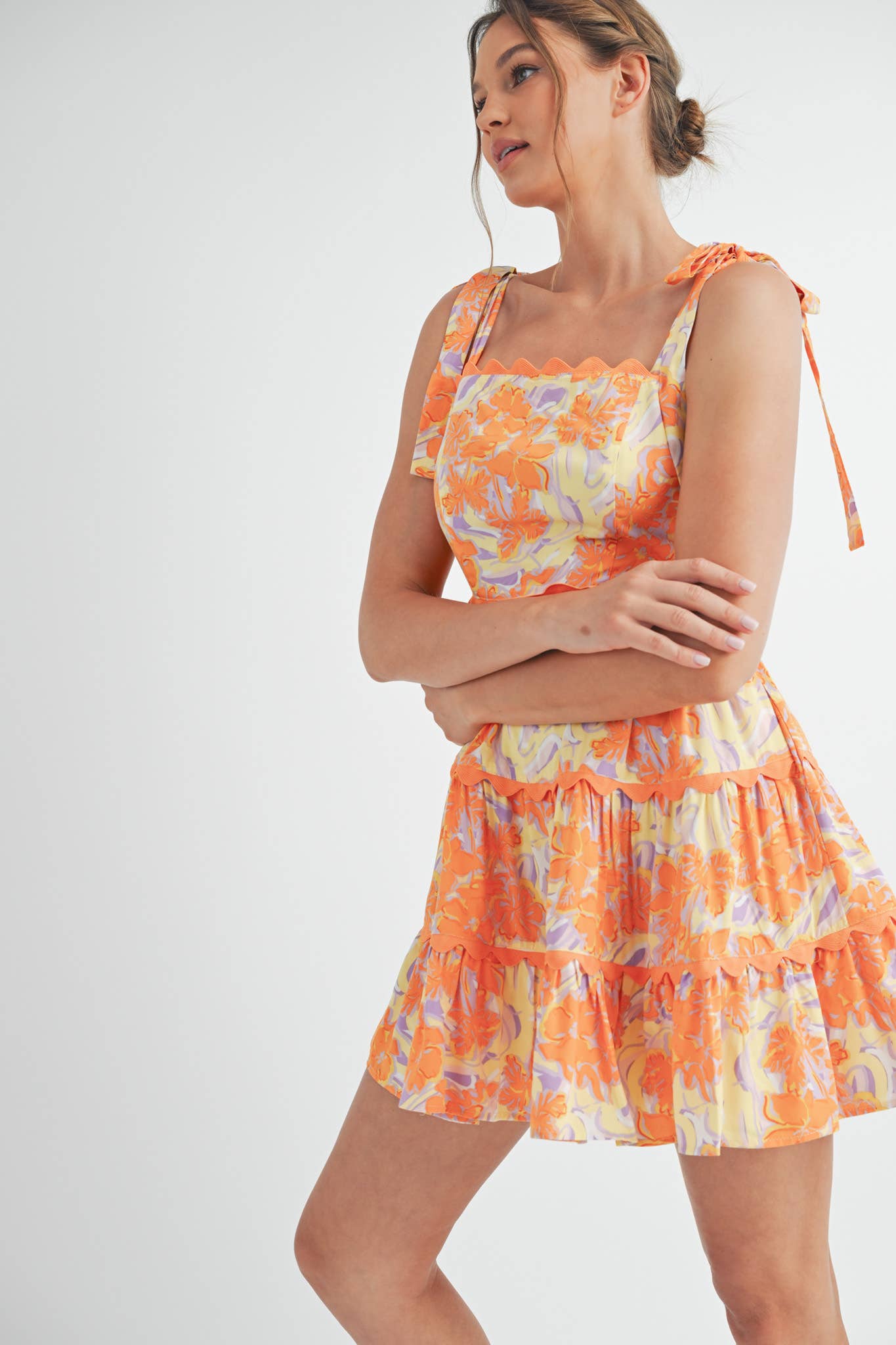 EXCLUSIVE PRINT FLORAL TIERED SCALLOP TRIM MINI DRS