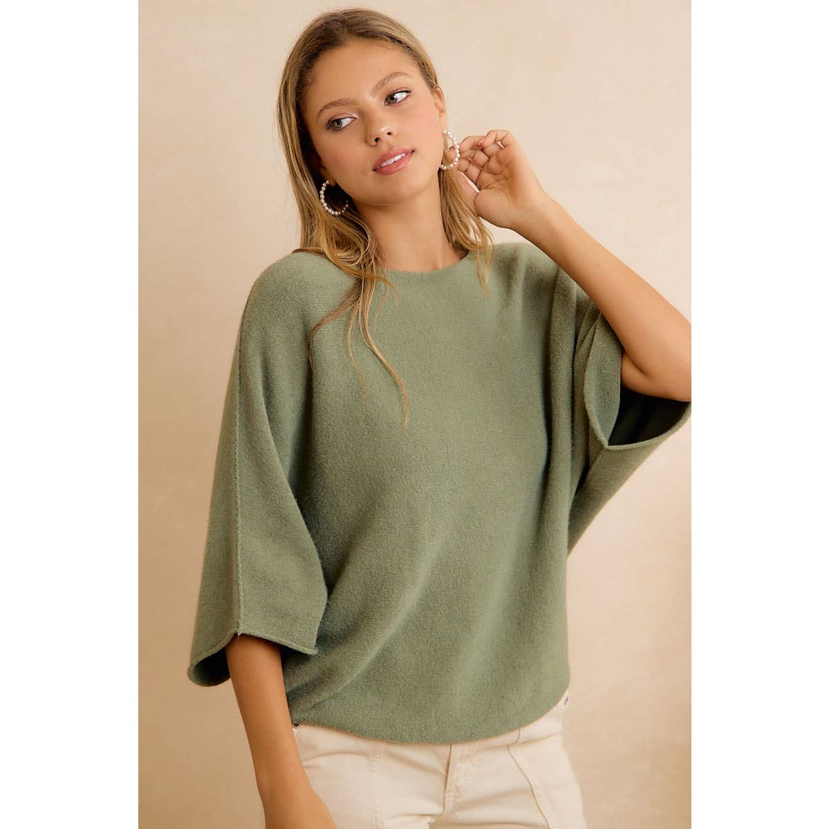DOLMAN SLEEVES SOFT KNIT TOP