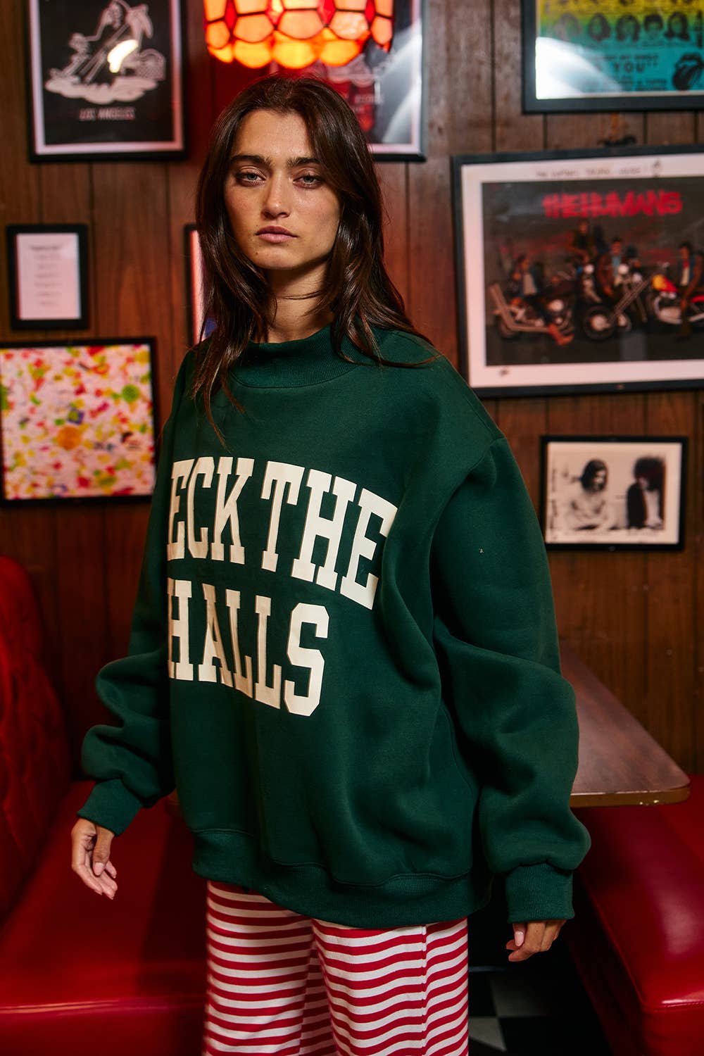 DECKTHEHALLS / Reversible Mock-Neck Sweatshirt