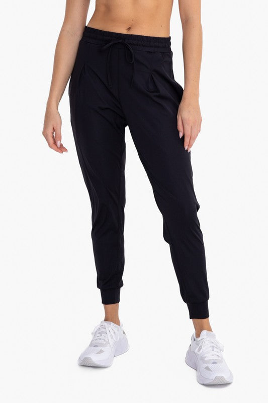 Solid Pleated Front Joggers Mono B