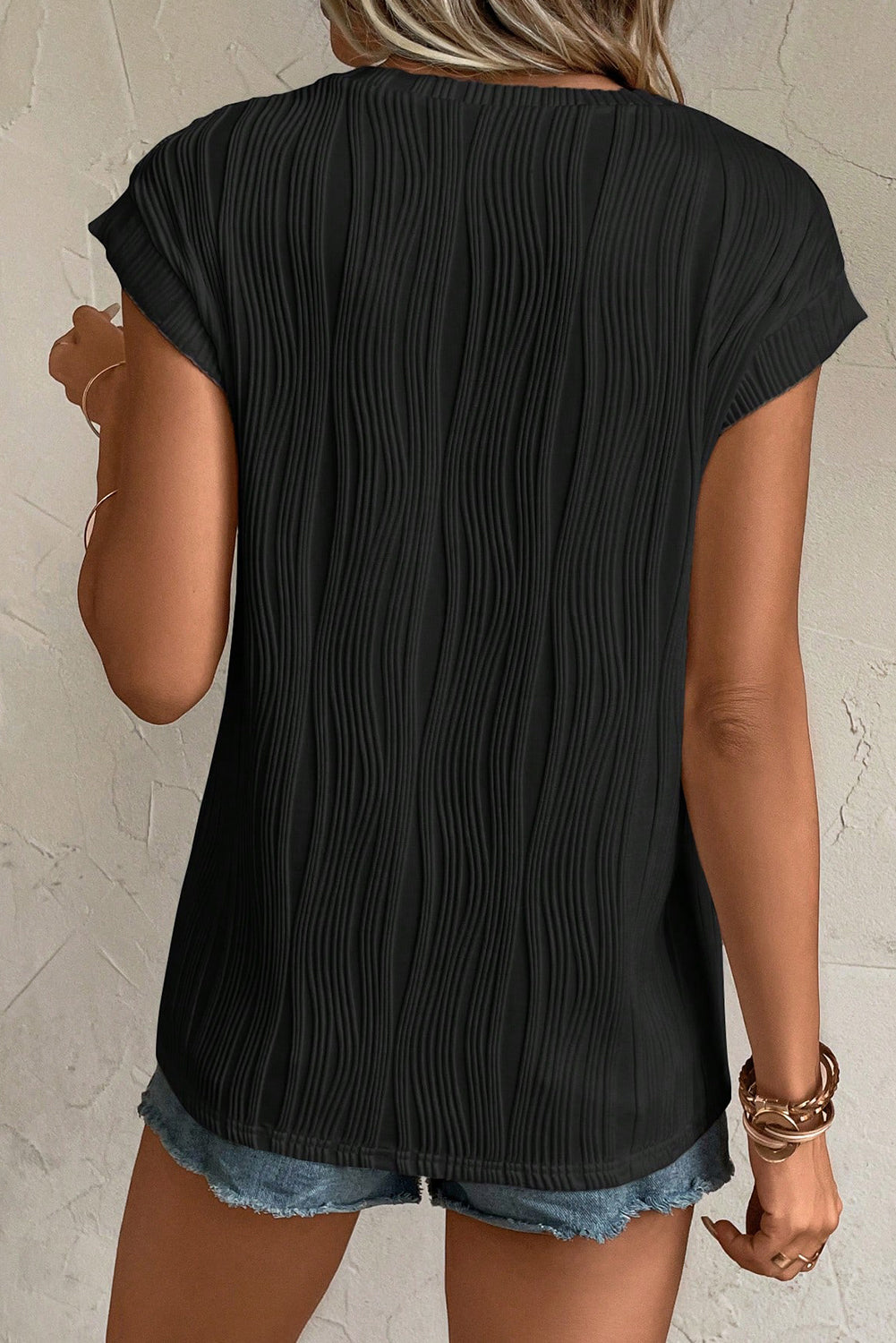 Black Wavy Texture Cap Sleeve Top