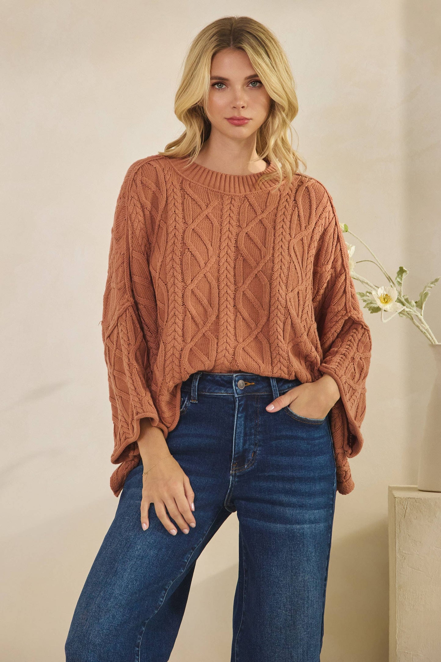 IT-10101-knitted sailors knot round neck l/s sweater