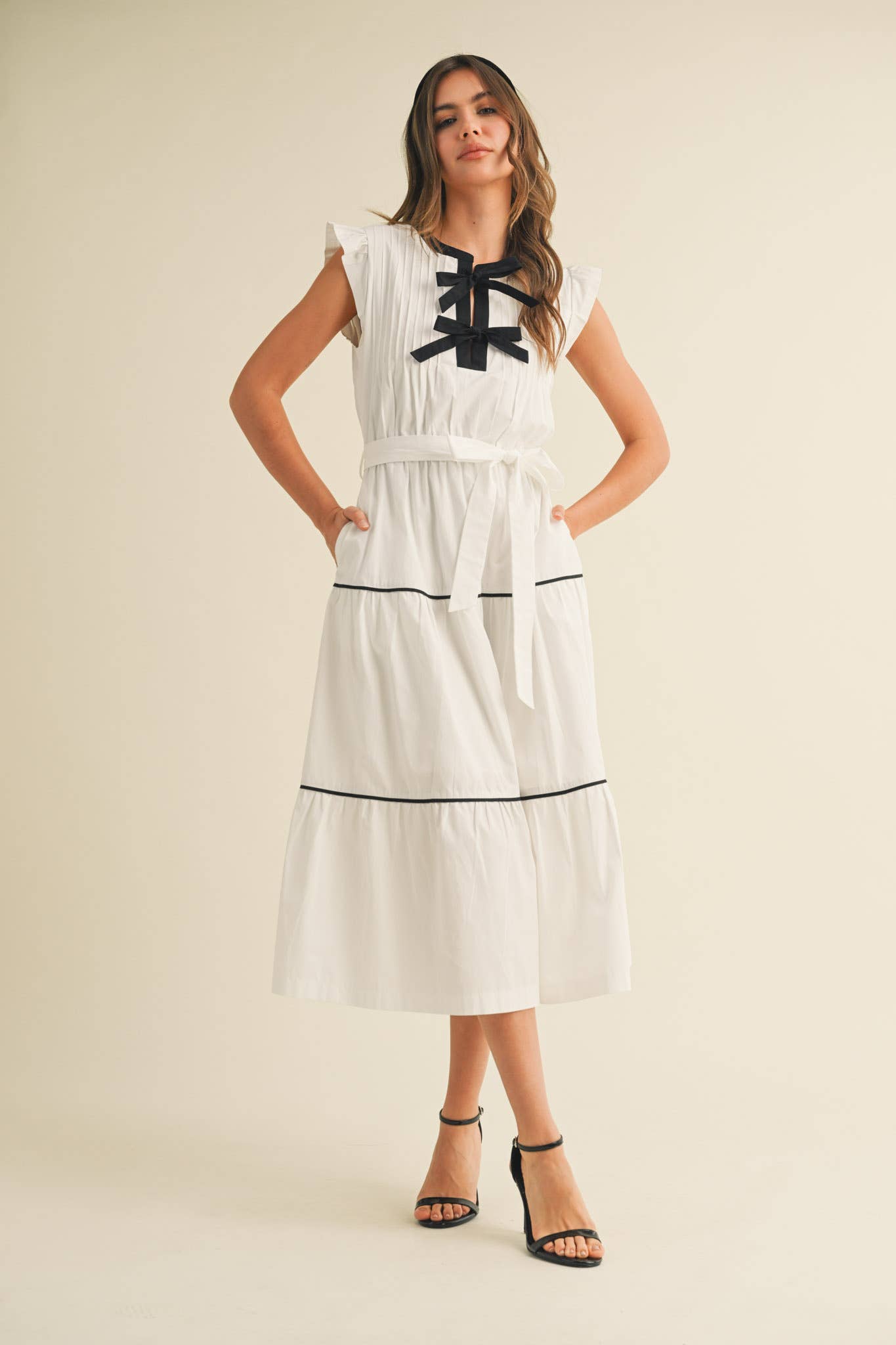PIN TUCK AND BOW DETAIL TIERED MIDI DRESS