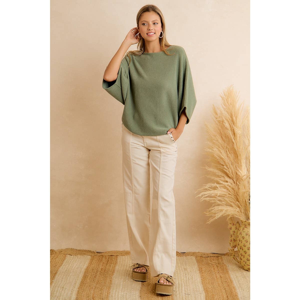 DOLMAN SLEEVES SOFT KNIT TOP