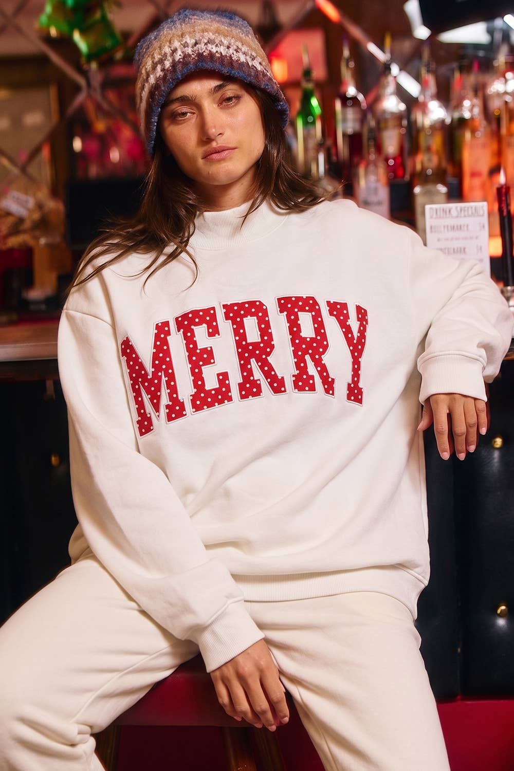 IT2594E-MERRY5 | 'MERRY' Polka-Dot Mock-Neck Sweatshirt