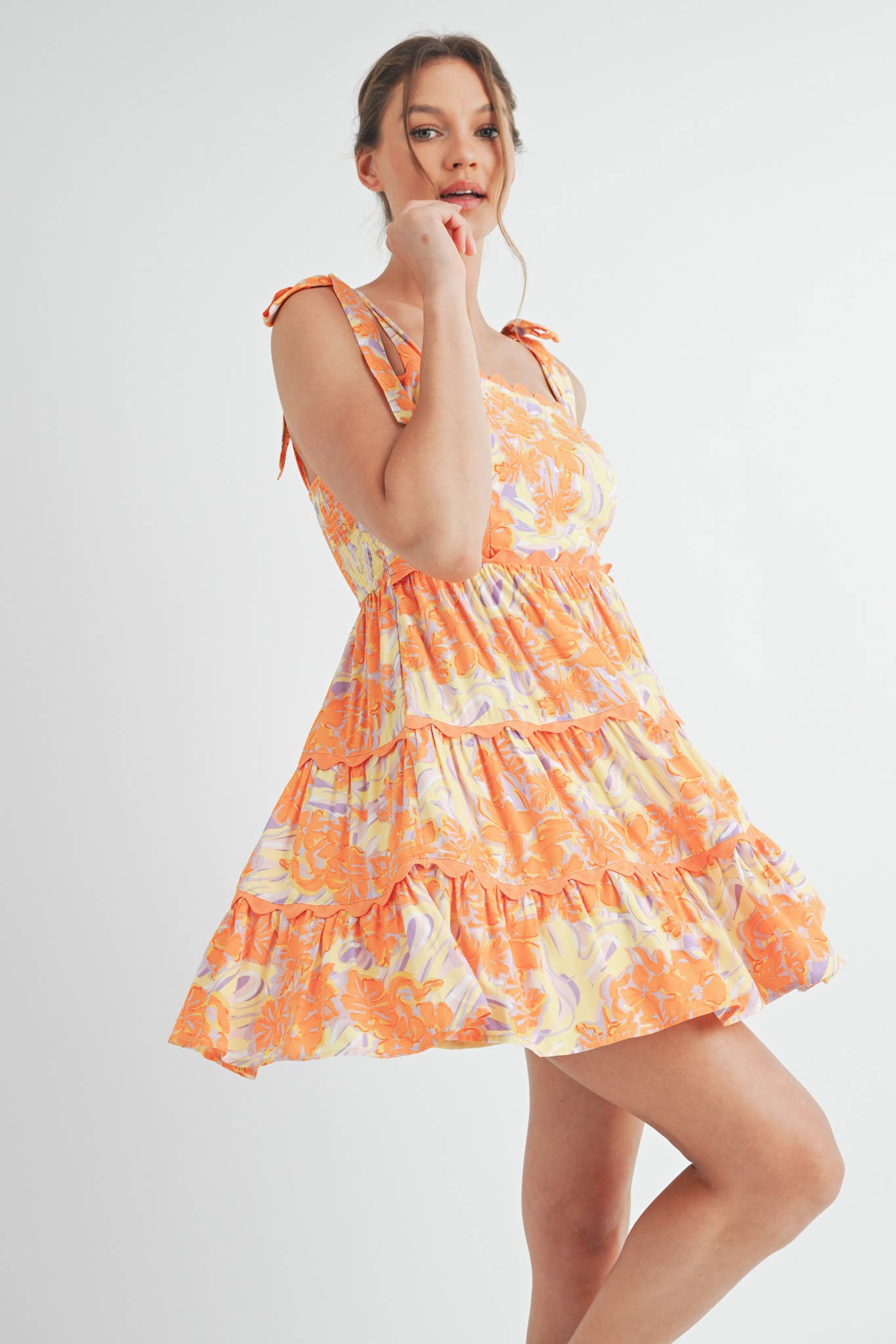 EXCLUSIVE PRINT FLORAL TIERED SCALLOP TRIM MINI DRS