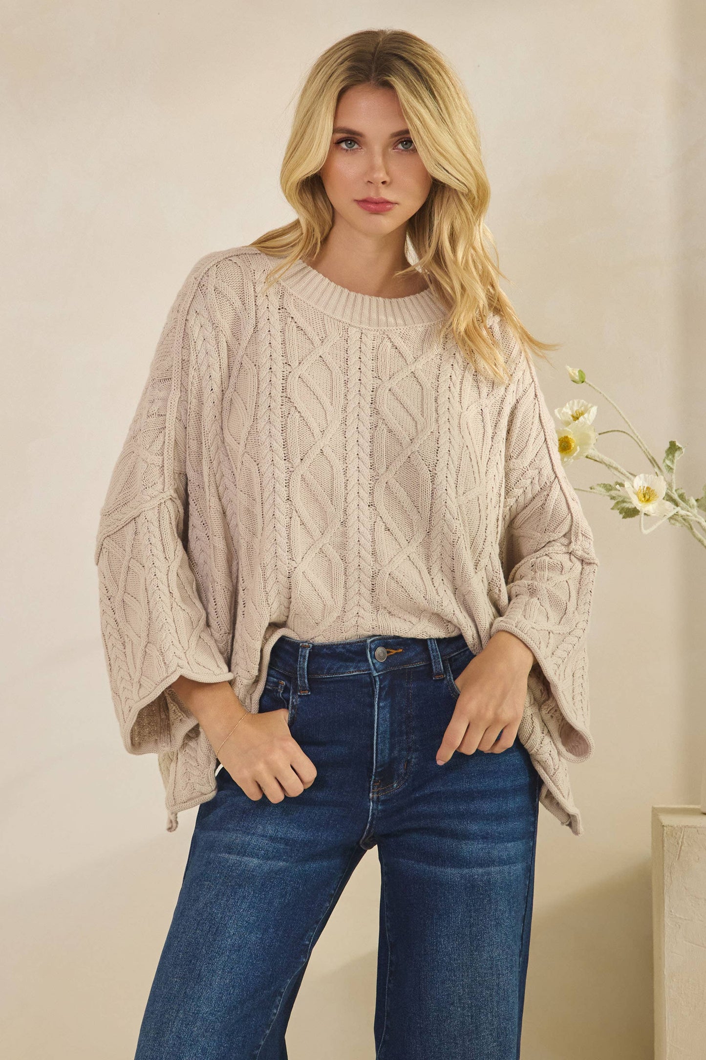 IT-10101-knitted sailors knot round neck l/s sweater