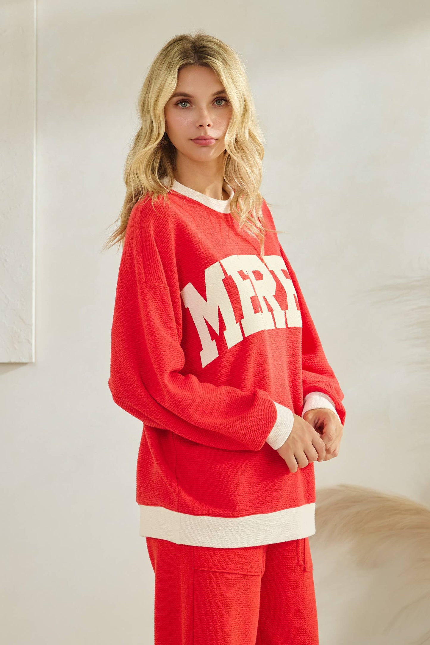 T-42169-CLOUDY KNIT MERRY RINGER SWEATSHIRT