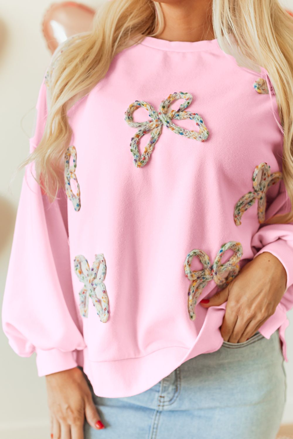 Bow Round Neck Long Sleeve Sweatshirt