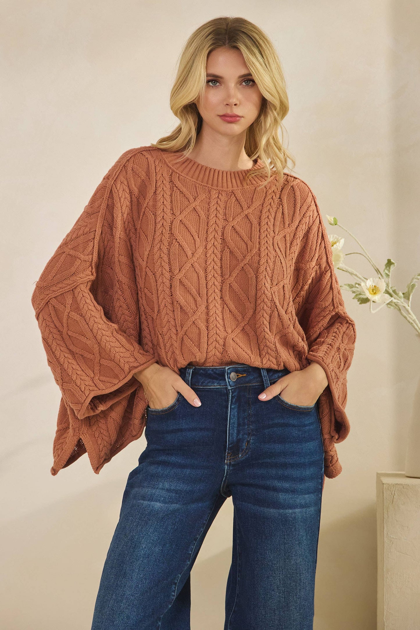 IT-10101-knitted sailors knot round neck l/s sweater